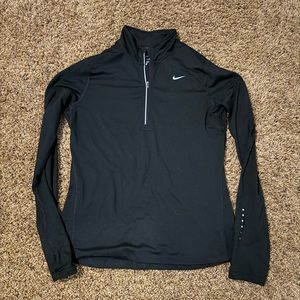 Nike Dri-Fit Quarter Zip - M